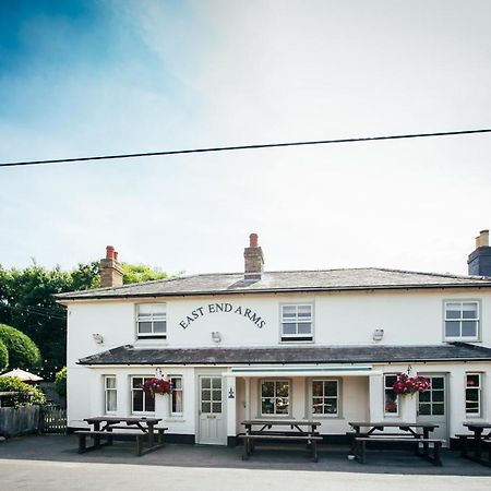 The East End Arms Hotel Lymington Eksteriør billede