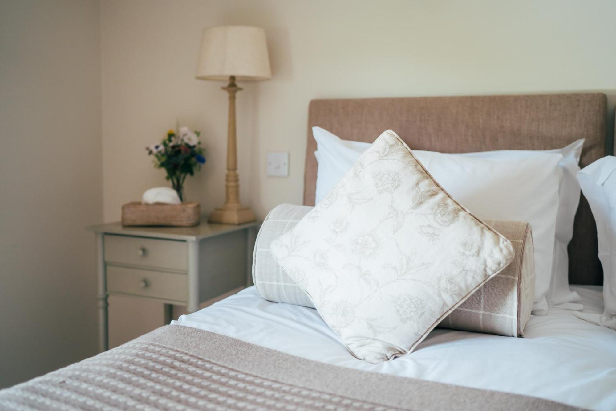 The East End Arms Hotel Lymington Værelse billede